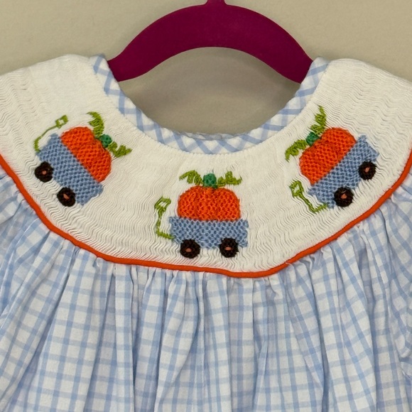 Babeeni: Girls Blue Checkered Smocked Pumpkin Bishop Dress, Size 5T - Picture 4 of 12